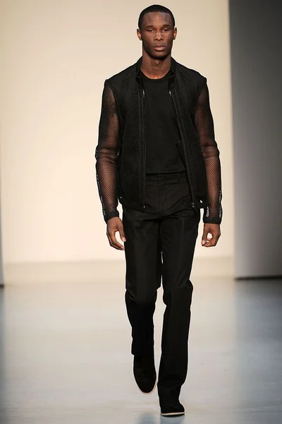 Look 4